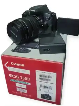 Canon eos 750D + Lensa 18-135mm IS STM