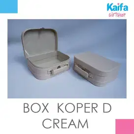 Box tempat hampers model koper D yang cool