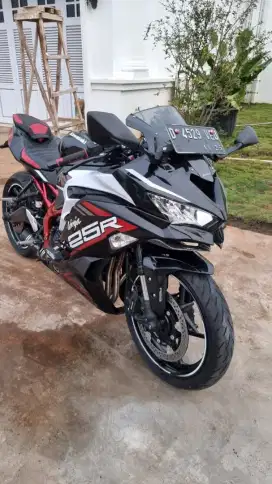 ZX25R KM RENDAH, ISTIMEWA