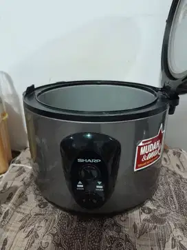 Dijual Rice Cooker Sharp 1.8L