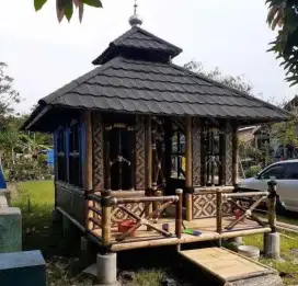 Mushola bambu harga permeter persegi 2000.000