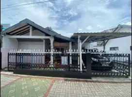 Rumah Kos dan Usaha.di Kota