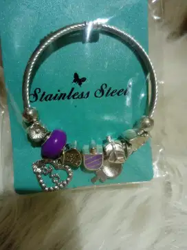 Gelang Pandora premium