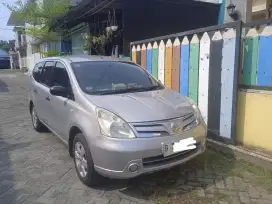 Nissan Grand Livina XV AT 2008