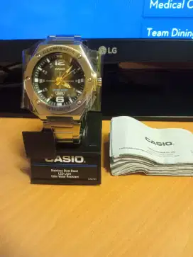 Dijual jam tangan casio illuminator