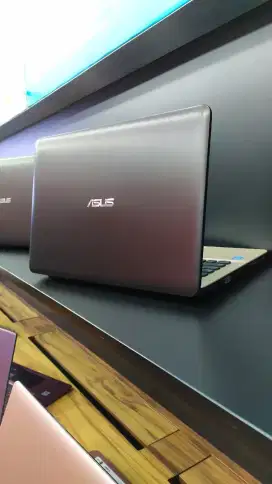 Kredit Laptop ASUS VIVOBOOK A1400EA Proses Singkat dan Mudah.