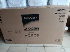 LED Sharp 42in digital tv