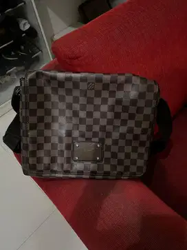 Tas Louis Vuitton Damier