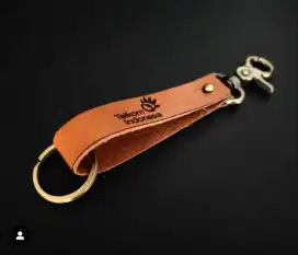 Gantungan kunci kulit sapi model hook grafir nama / tulisan