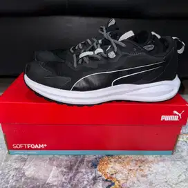 Sepatu Puma Twitch Runner black white