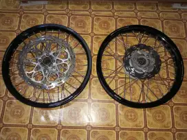Velg Satria F Karbu