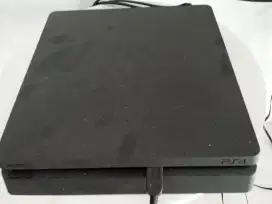 PS4 Slim 500 GB second