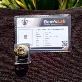 Gray Tourmaline Size 7