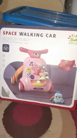 Baby walking car