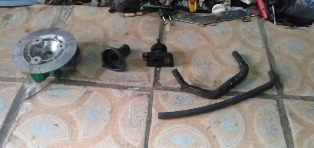 Se paket kelengkapan sepeda/motor kond bgs hrg murah sj cpt dpt