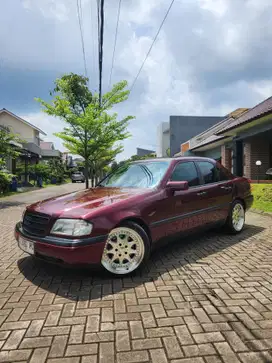 Mercedes-Benz C200 1995 Bensin