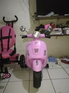 DIJUAL MAINAN MOTOR  AKI ANAK MERK PMB VESVA METIC