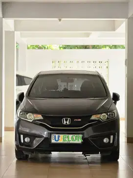 Honda Jazz RS GK5 2015 Pribadi, Ban baru dan Head Unit Android 4/128