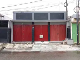 Rumah Komersial Dijual di Aren Jaya