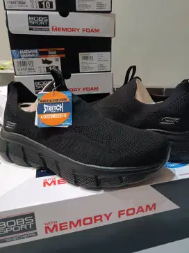 BNIB Skechers Bobs B Flex Black