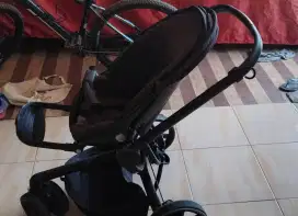 Stroller Lipat Merek Quinny