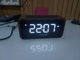 Nakamichi speaker digital clock C-90