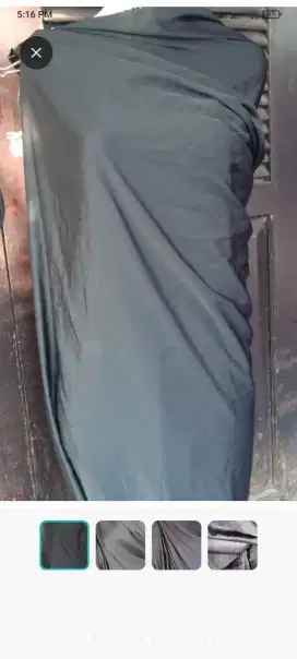 Bahan pakaian warna hitam pekat