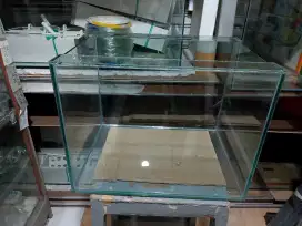 Aquarium 40x30x30 baru