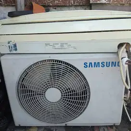 AC bekas/rongsok