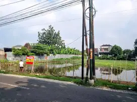 Tanah Pekarangan Strategis di Tepi Jalan Ahmad Wahid