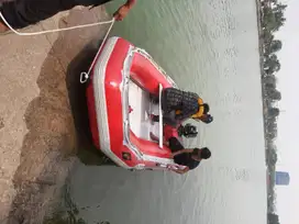 Perahu Karet Kapasitas 6 orang