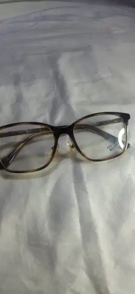 Kacamata frame rayban tortoise