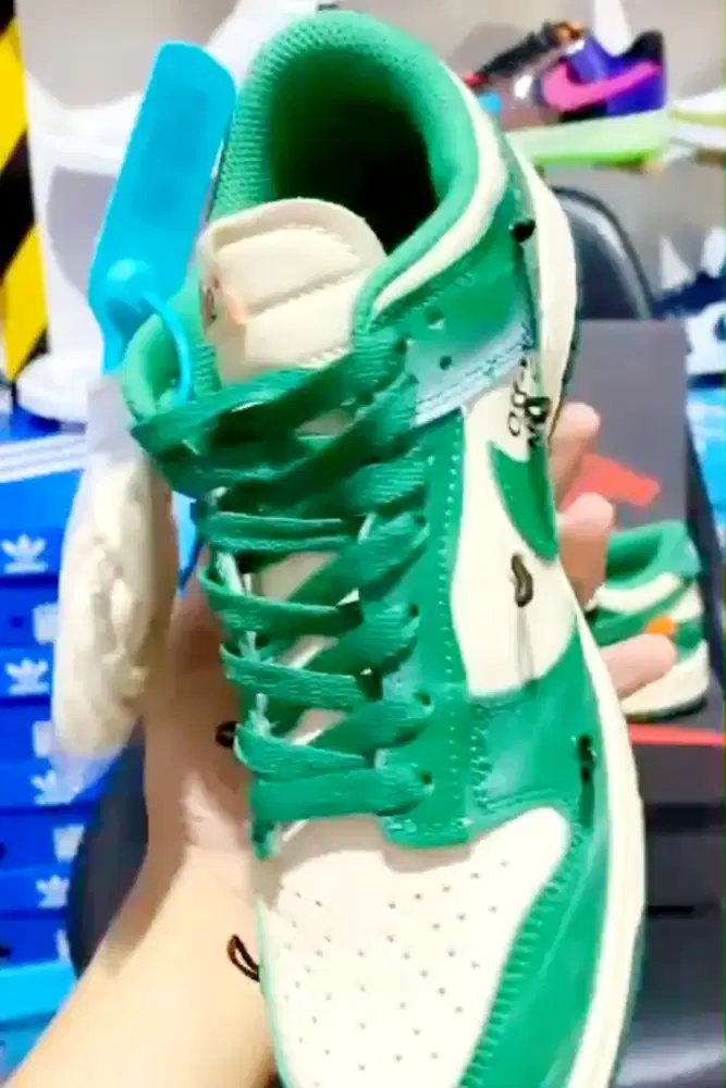 SEPATUU SNEAKERS SB DUNK PAISLEY LOW UNISEX