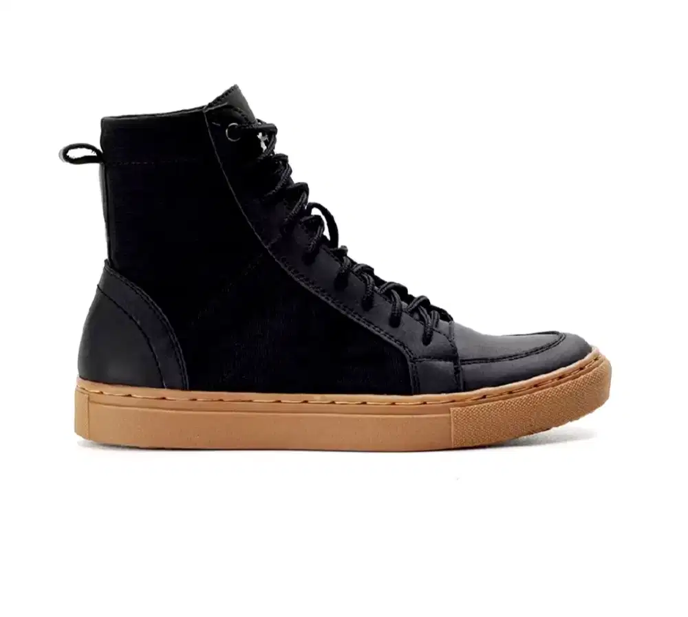 SEPATU SNEAKERS HIGH SENBERG (LOKAL) UNISEX
