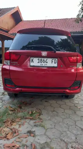 Mobilo S manual 2019 tangan pertama low km