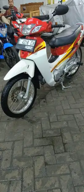 Honda Karisma 125D 2003 rare item