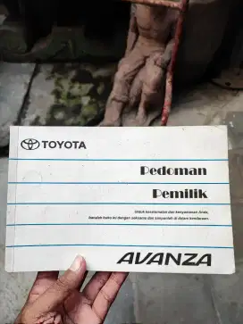 Buku Pedoman Pemilik Toyota Avanza 2010