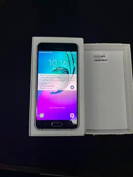 Samsung A3 2/16gb murah, mulus kondisi 90%+