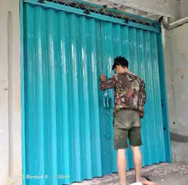 FOLDING GATE ROLLING DOOR