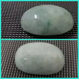 giok hijau muda
dim 50 x 37 x 20