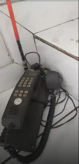 telepon mobil motorola jadul