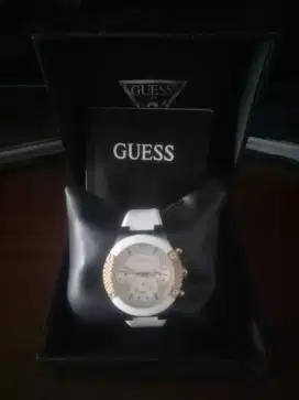 Jam Tangan Wanita Guess