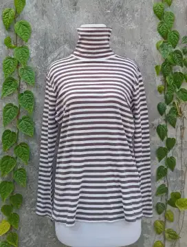 Turtleneck salur