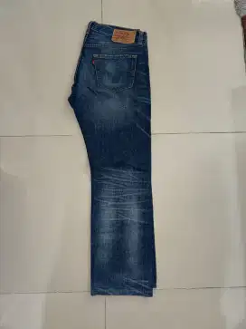 Celana Jeans Levis (Trifting Edition)