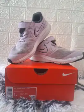 Sepatu Lari Anak Nike Lilac ORI