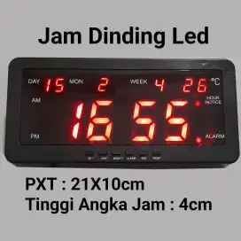 Jam dinding digital