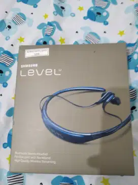 LEVEL U samsung