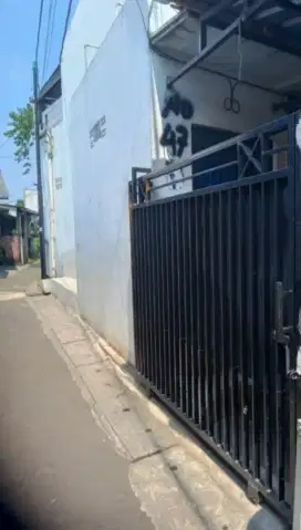 Rumah Kontrakan Tingkat