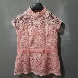 Kebaya Brokat Brukat Pink