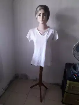 Patung manekin setengah badan.dudukan stand kayu.